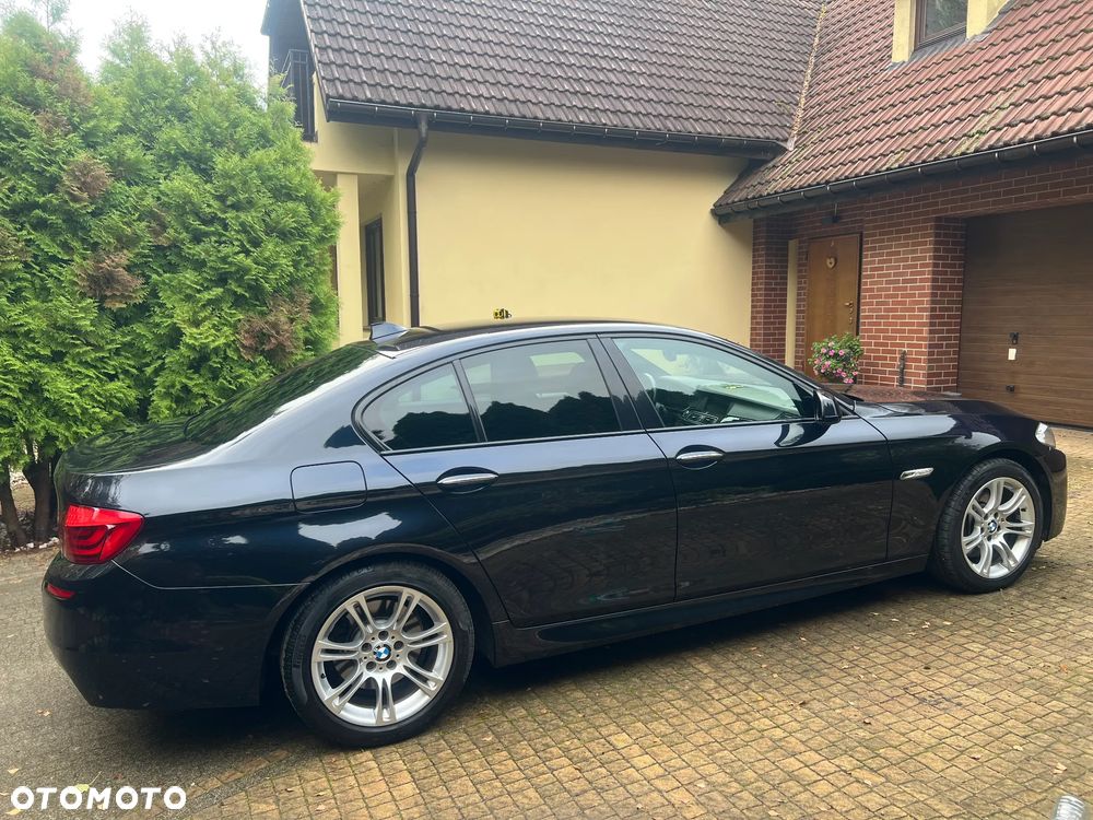 BMW Seria 5 528i xDrive - 3