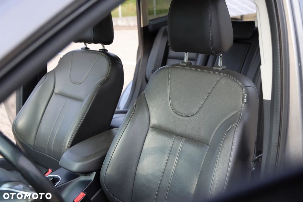 Ford Kuga 2.0 TDCi Titanium MPS6 - 13