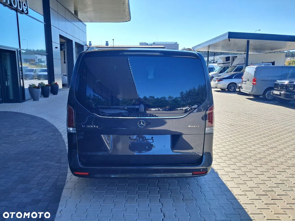 Mercedes-Benz Klasa V 300 d 4-Matic 9G-Tronic Exclusive (d³ugi) - 39