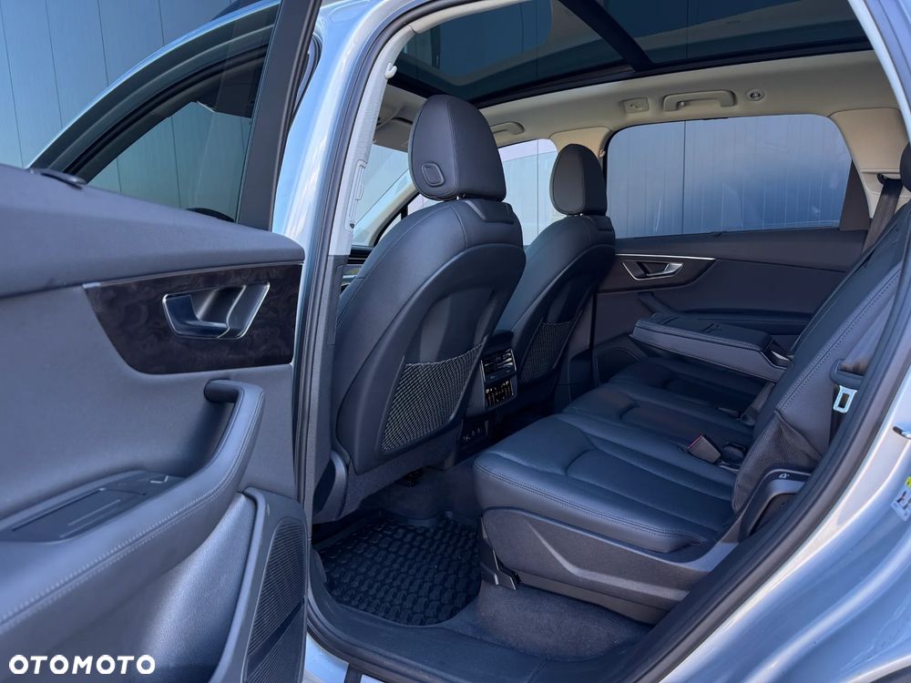Audi Q7 - 18