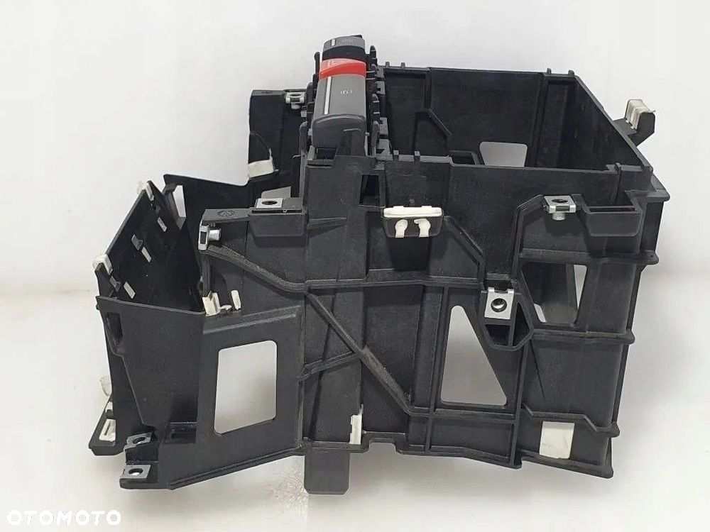 Audi A3 S3 8P 2006 LIFT KOSZ 2DIN WIZYTOWNIK AWARYJNE ESP 8P0941561D - 5