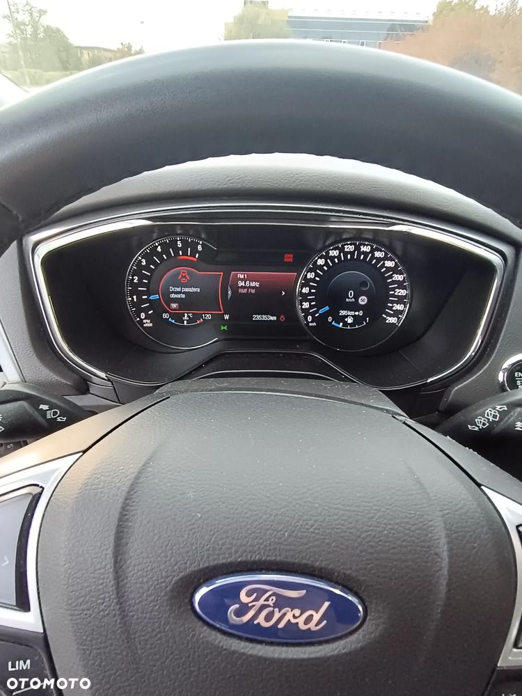 Ford Mondeo - 19