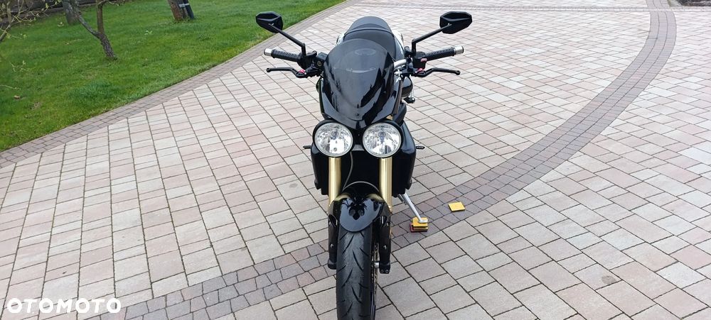 Triumph Street Triple - 9