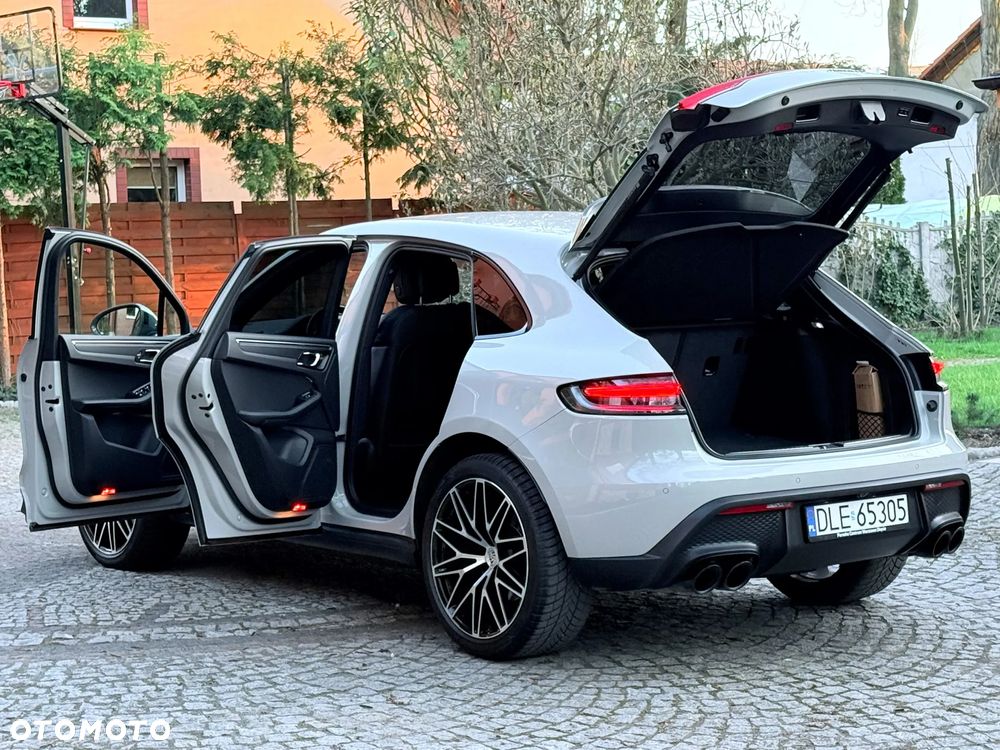 Porsche Macan T - 11