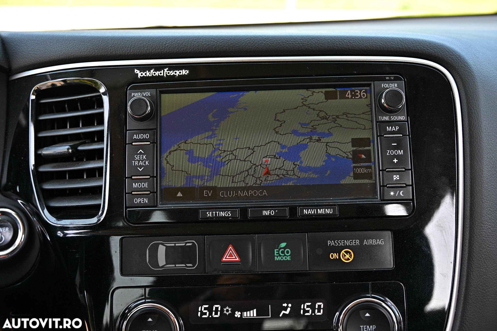 Mitsubishi Outlander 2.0 4WD Plug-In Hybrid - 27