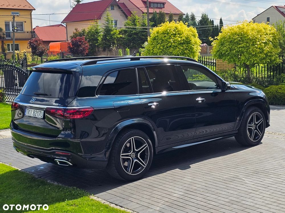 Mercedes-Benz GLS - 11