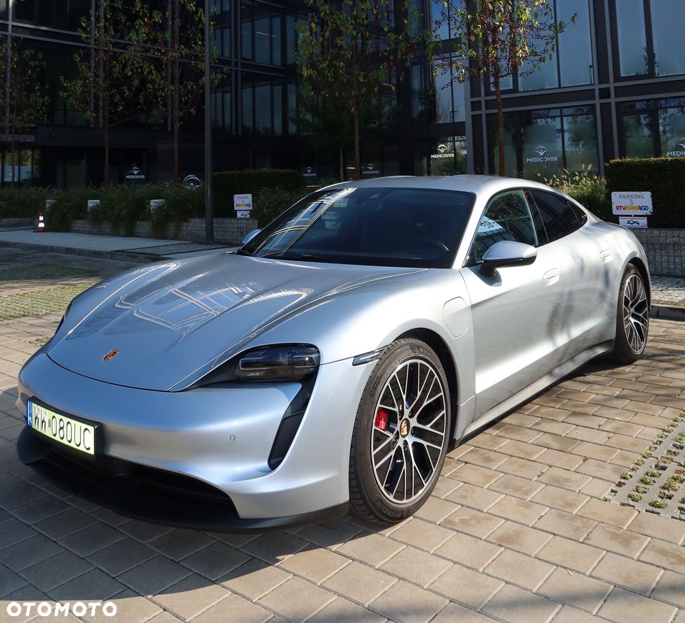 Porsche Taycan 4S Cross Turismo - 5