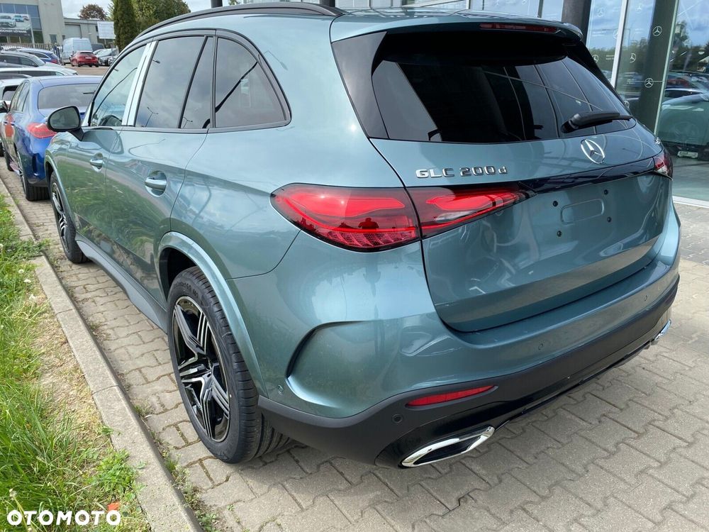 Mercedes-Benz GLC - 2