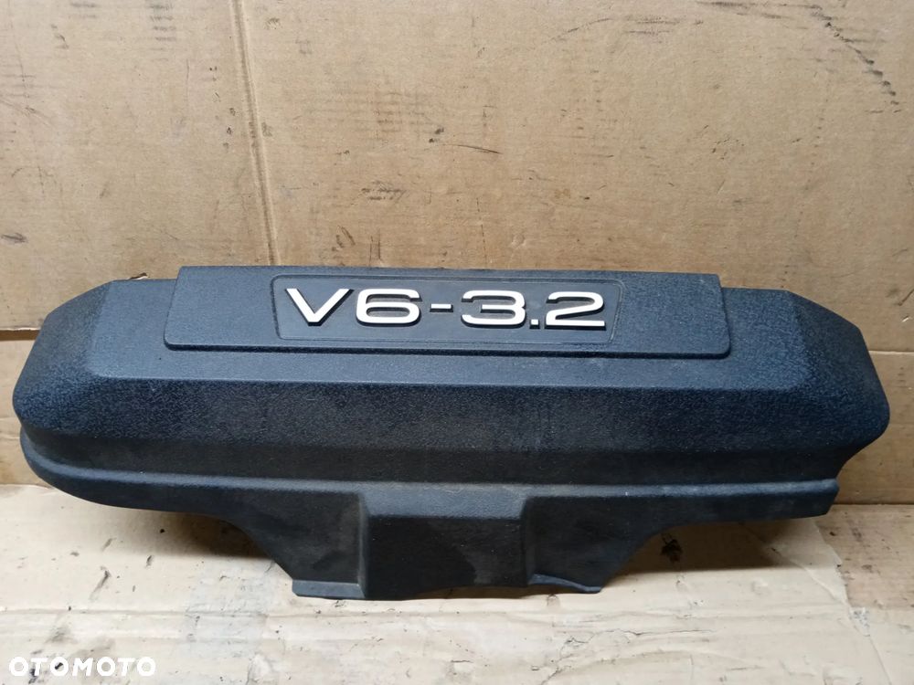 Pokrywa osłona silnika Audi A6 C6 3.2 FSI 06E103925A - 1