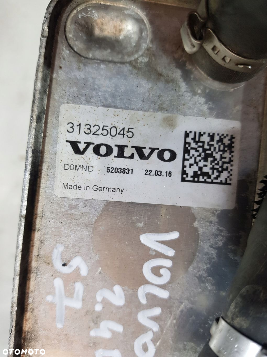 CHŁODNICZKA OLEJU 31325045 VOLVO V70 XC60 XC70 S60 S80 2.4 2.0D - 16