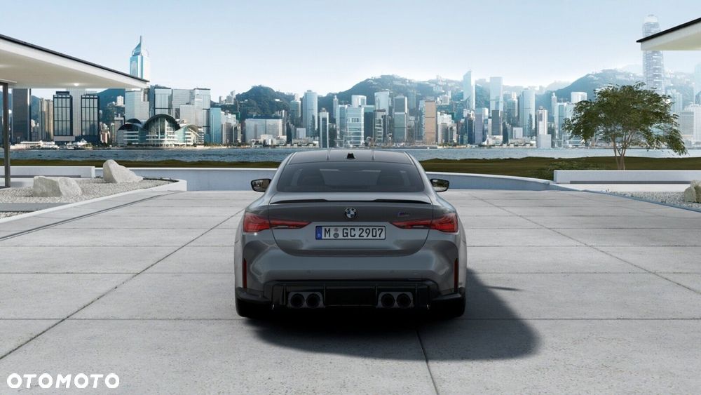 BMW M4 Competition M xDrive - 24