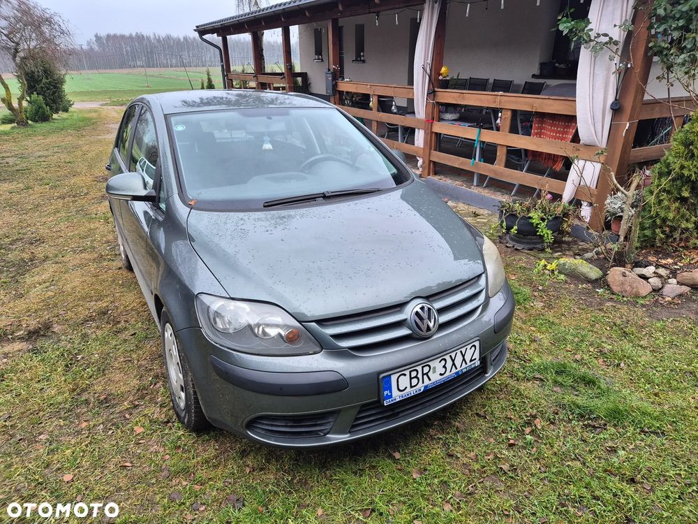 Volkswagen Golf Plus - 1