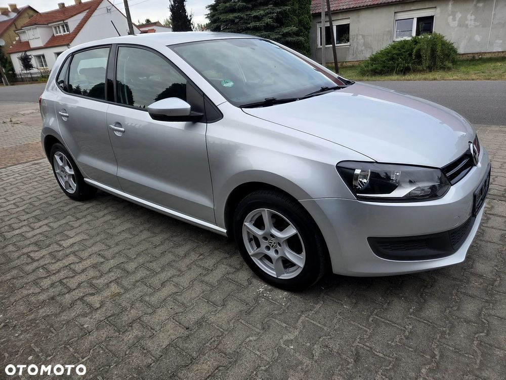 Volkswagen Polo - 1