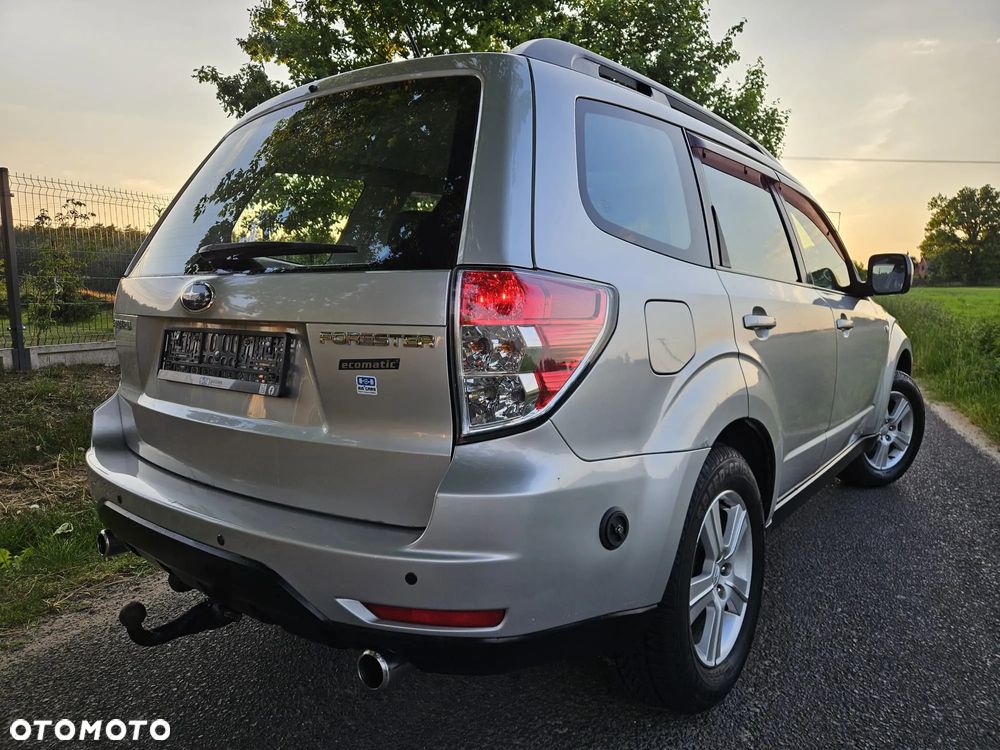 Subaru Forester 2.0 XA TRE - 11