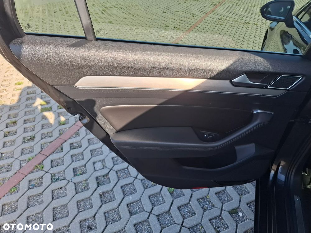 Volkswagen Passat 2.0 TDI BMT SCR Highline DSG7 - 19