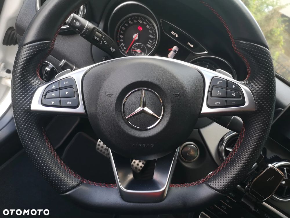 Mercedes-Benz GLA 220 4-Matic - 11
