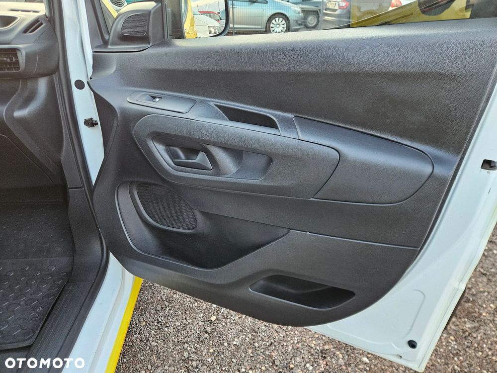 Peugeot PARTNER - 25