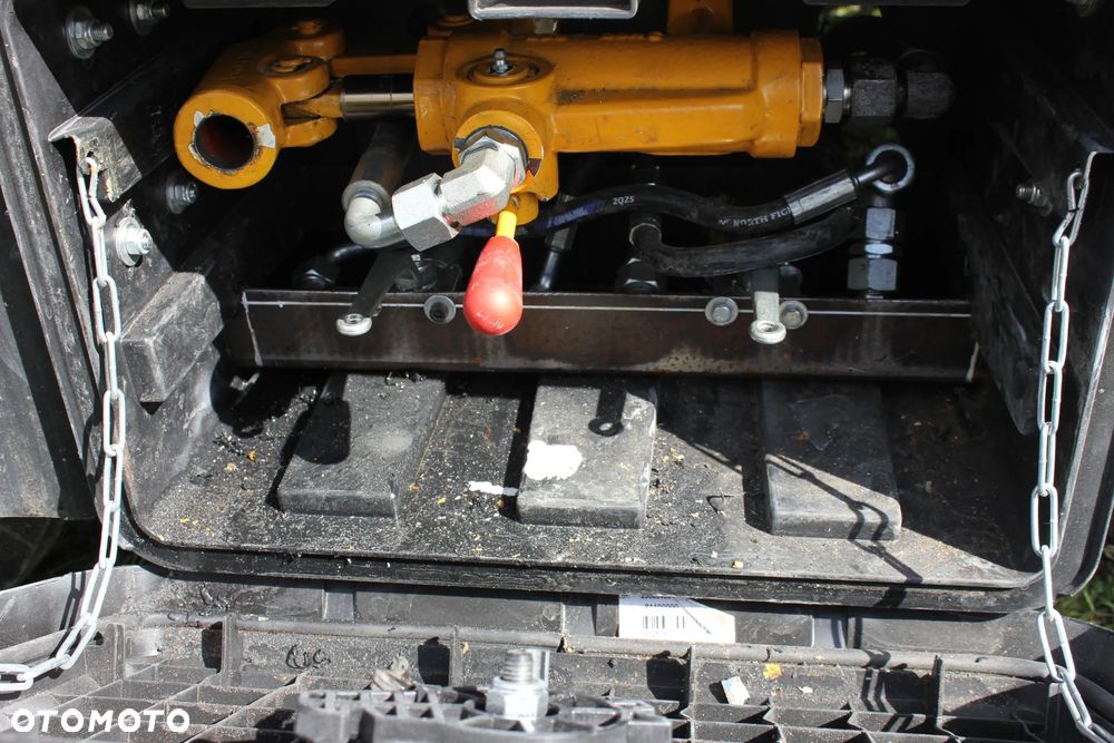 Goldhofer Przyczepa niskopodwoziowa  najazdy hydrauliczne na poduszce odnowiona - 14