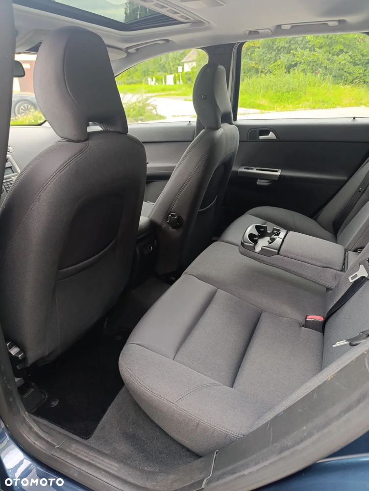 Volvo V50 2.4D5 - 14