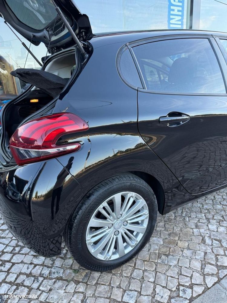 Peugeot 208 1.2 PureTech Style - 9