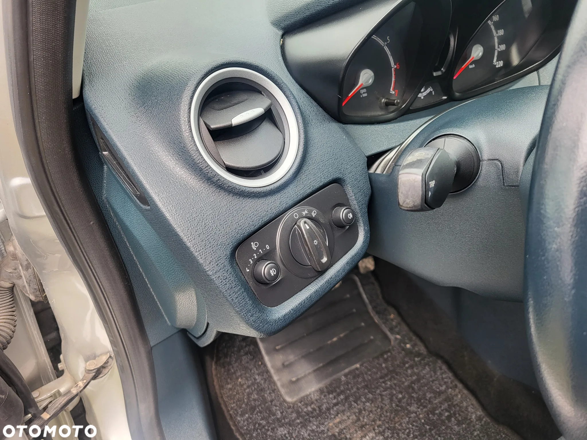Ford Fiesta - 14