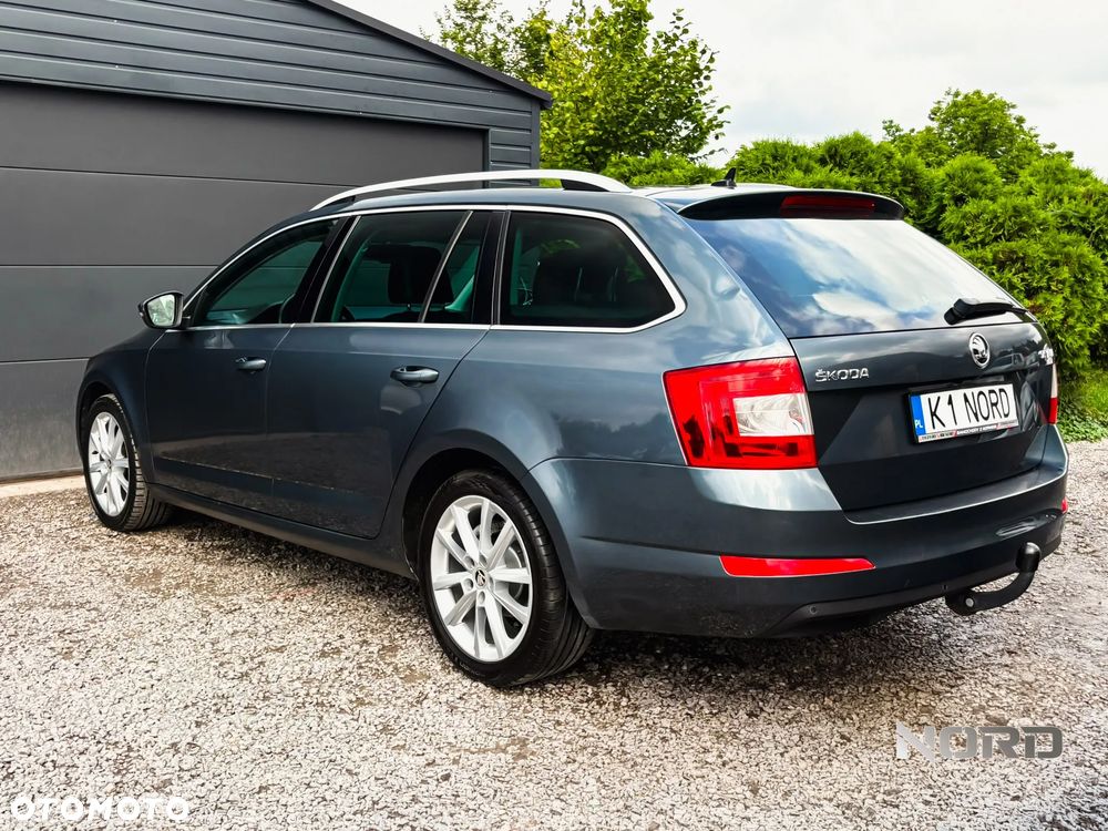 Skoda Octavia 1.6 TDI (Green tec) DSG Style - 8