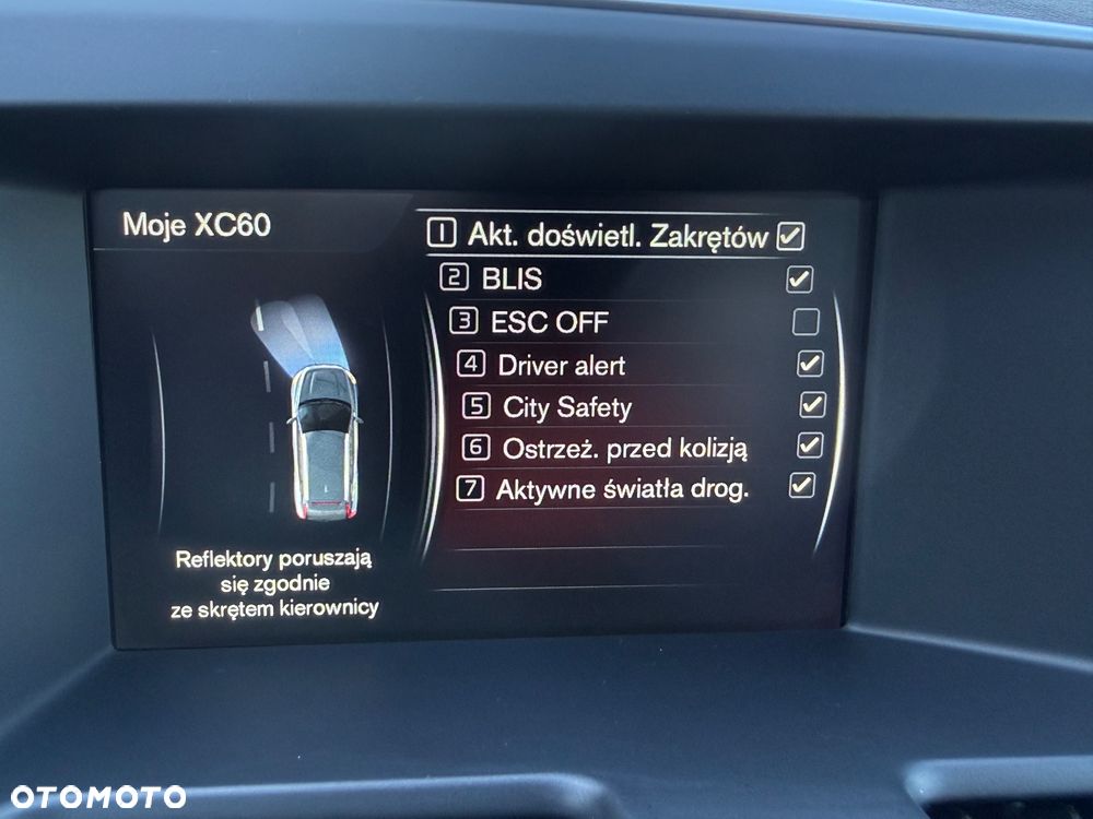 Volvo XC 60 - 32