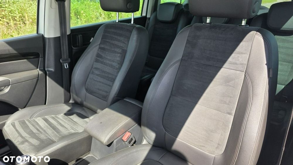 Volkswagen Sharan - 12