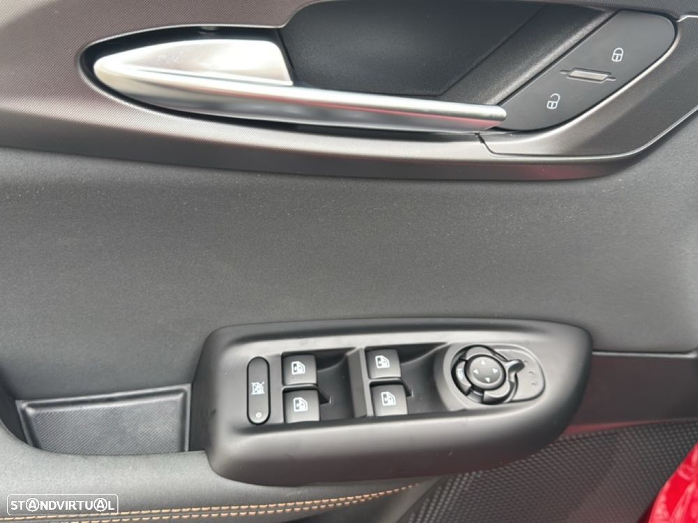 Alfa Romeo Tonale 1.5 VGT Hybrid Veloce - 13