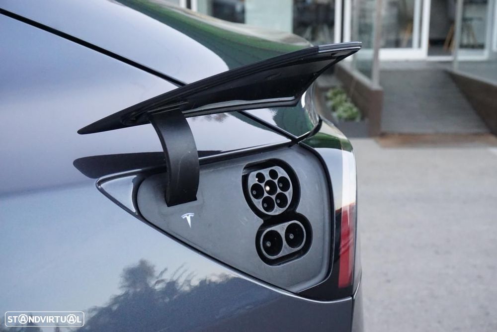 Tesla Model 3 Long Range AWD Dual Motor - 11