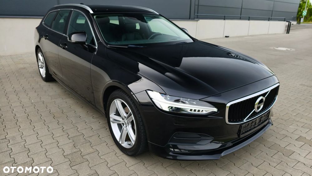 Volvo V90 D4 Geartronic Momentum Pro - 2