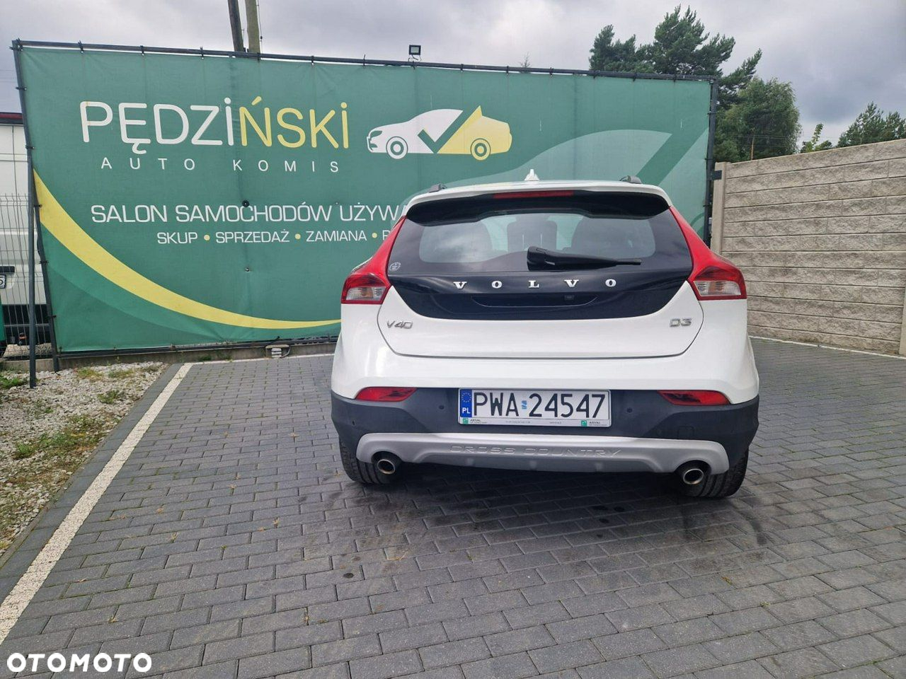 Volvo V40 Cross Country - 5