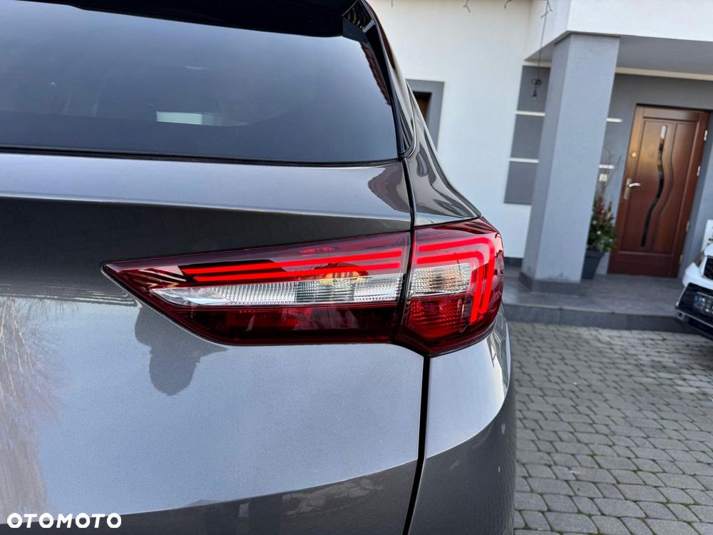 Opel Grandland X 1.6 D Start/Stop Business Edition - 28