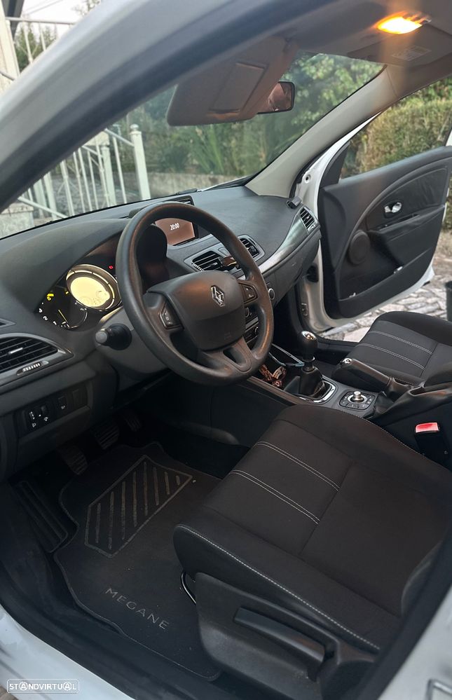 Renault Mégane - 7