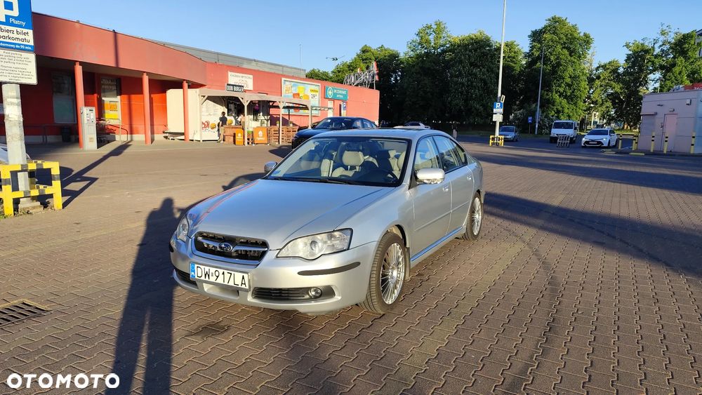 Subaru Legacy - 2