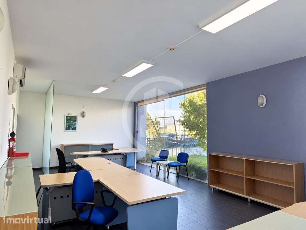 Escritório no Parque Industrial do Tortosendo | 69 m² | Excelente A... - Grande imagem: 2/6