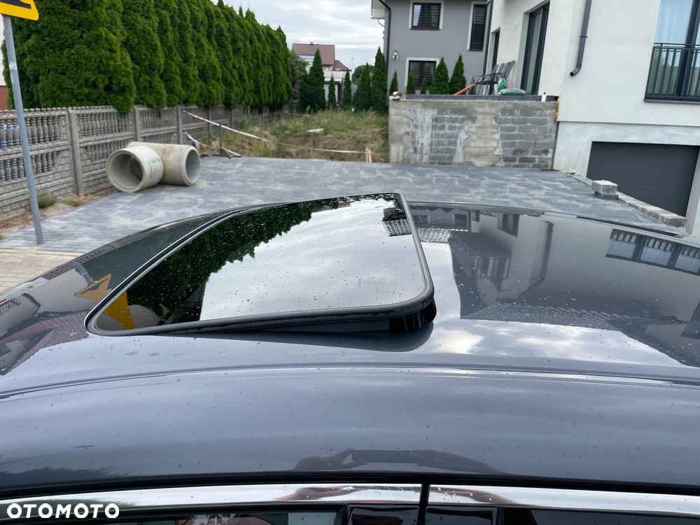 Lexus ES 300h F Sport - 17