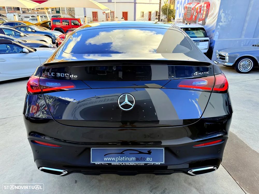 Mercedes-Benz GLC 300 de Coupe 4Matic - 4