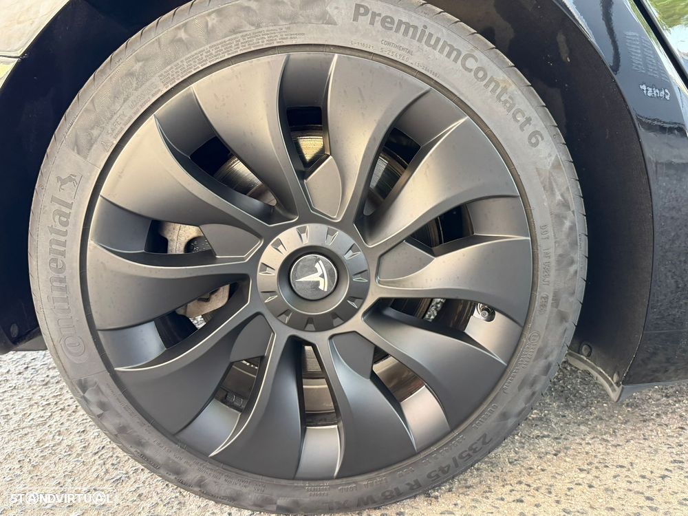 Tesla Model 3 Long-Range Dual Motor AWD - 12