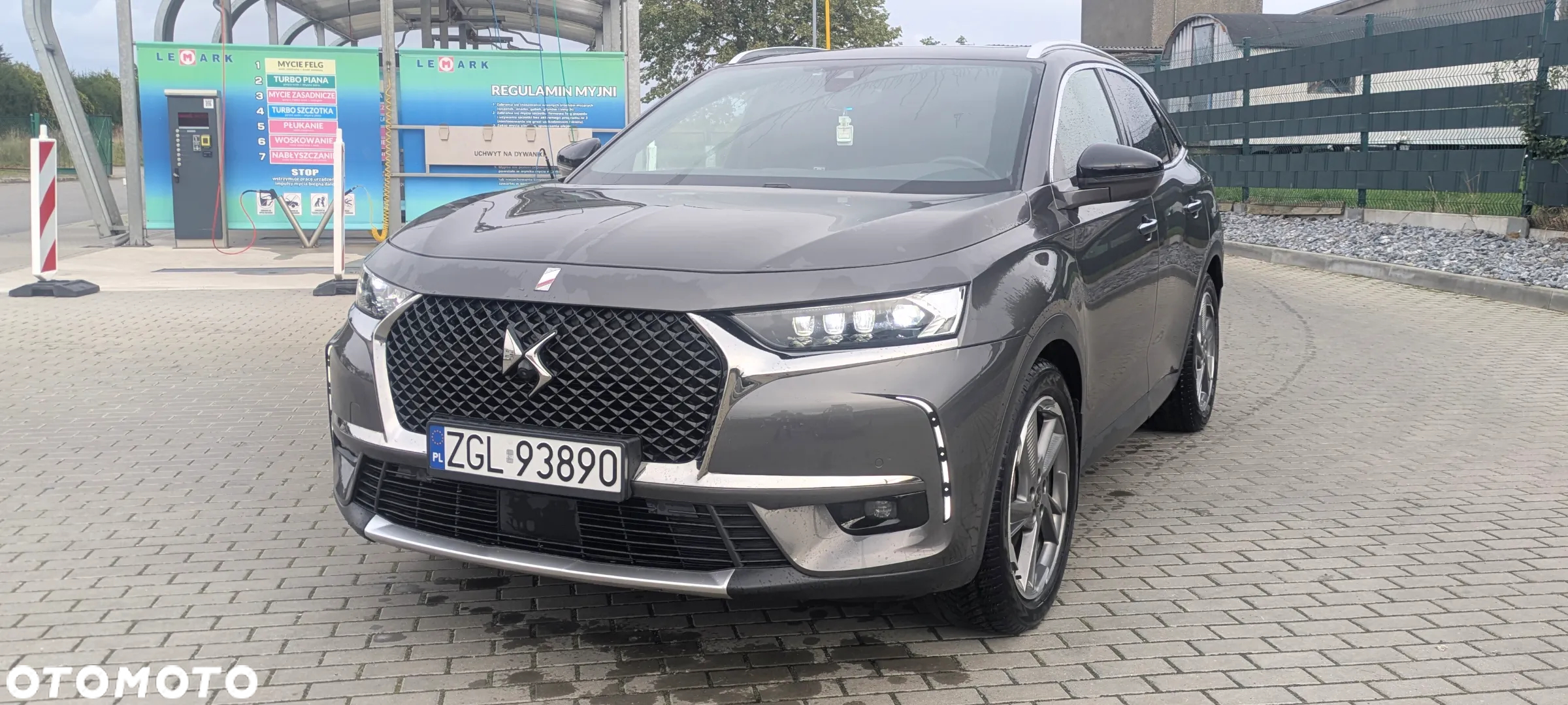 DS Automobiles DS 7 Crossback 1.6 E-Tense So Chic - 2