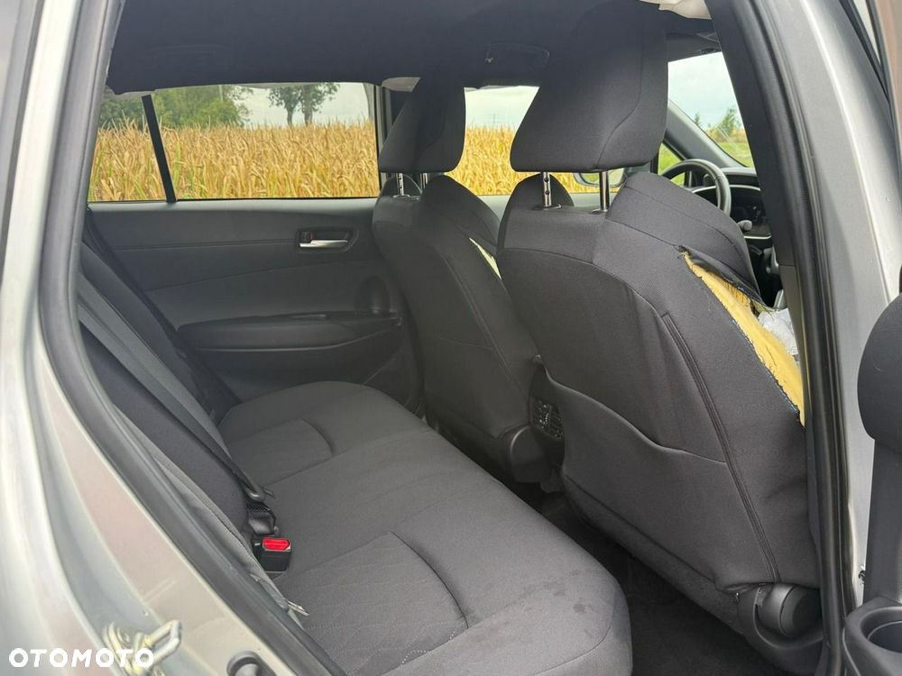 Toyota Corolla Cross 2.0 Hybrid Style - 24