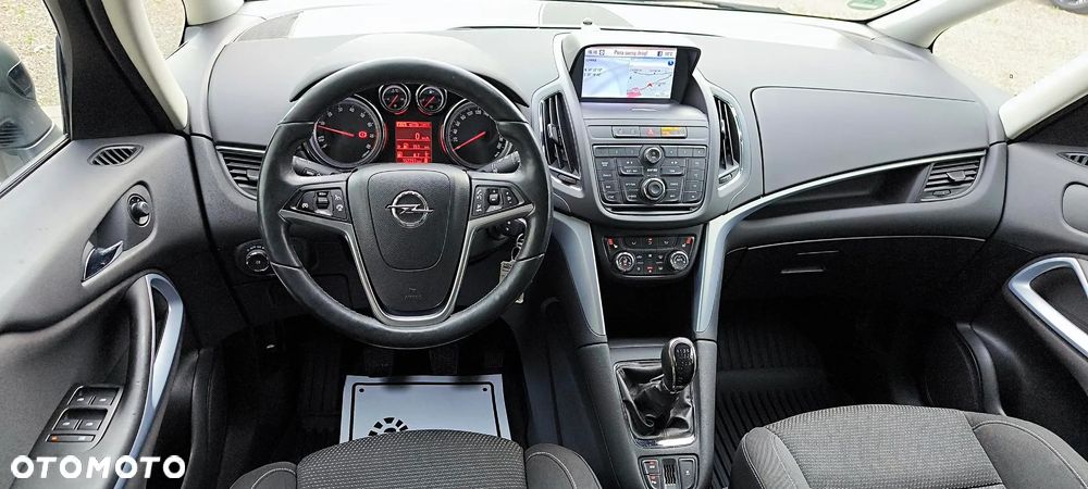 Opel Zafira - 7