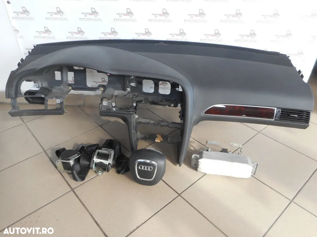 Plansa bord Audi A6 4F 2005 2006 2007 2008 2009 2010 - 3