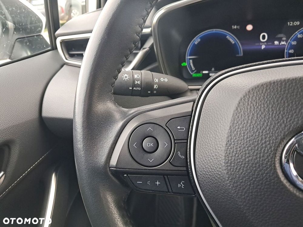 Toyota Corolla 1.8 Hybrid Comfort - 23