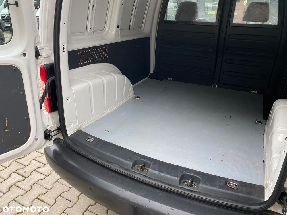Volkswagen CADDY - 26