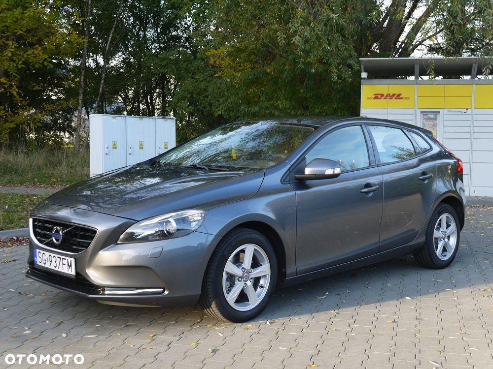 Volvo V40