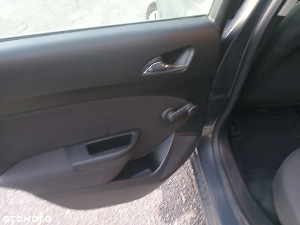 Opel Astra 2014 photo 4