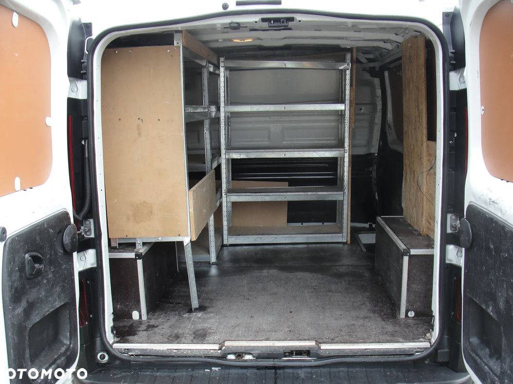 Renault Trafic - 17