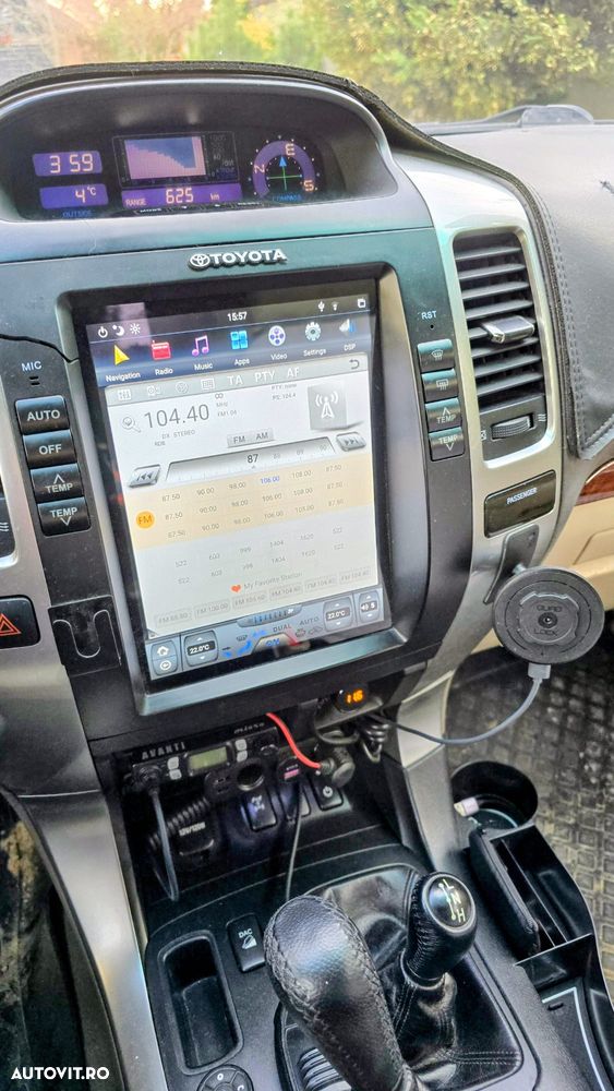 Toyota Land Cruiser - 6