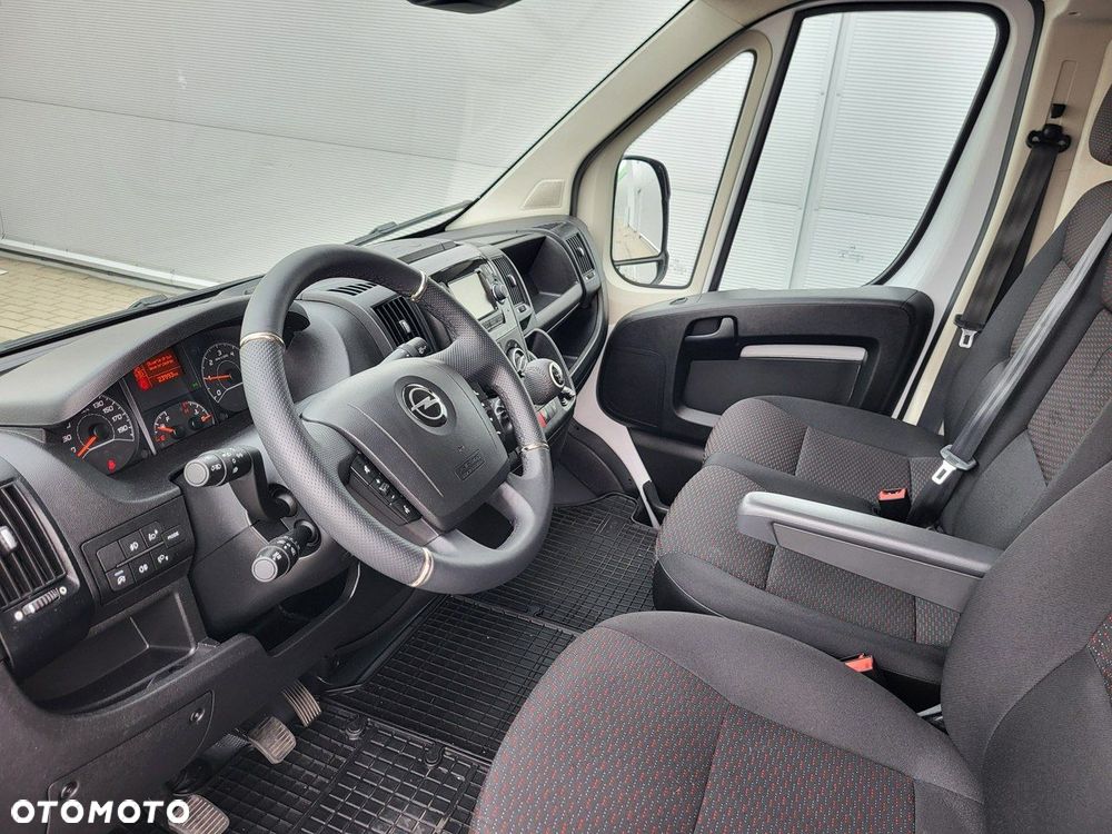 Opel Movano - 20